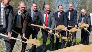 Feierlicher Spatenstich zum neuen Pilotierungszentrum des Fraunhofer IKTS  (Fraunhofer IKTS )