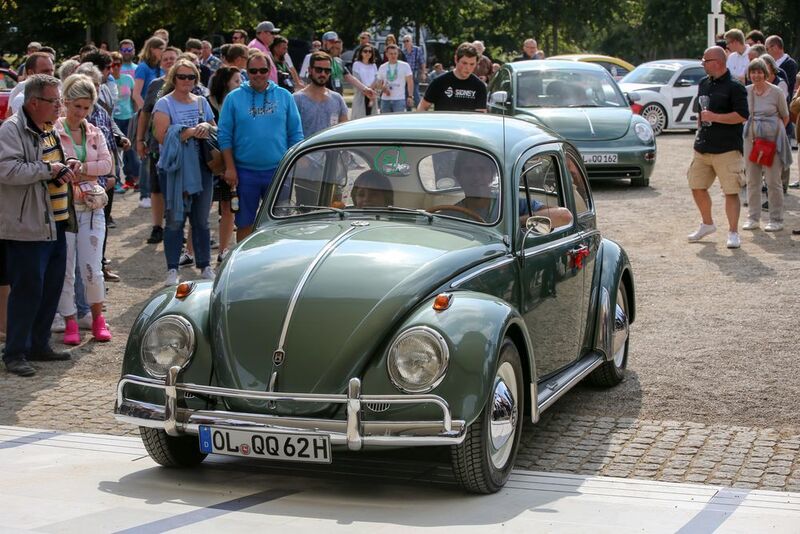 Der Urahn durfte natürlich auch mitfeiern. (VW)