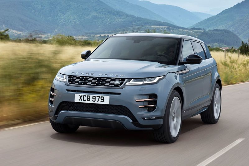 Technisch basiert der Evoque nicht auf der Aluminium-Plattform von Velar und Jaguar F-Pace, sondern nutzt den günstigeren, wenn auch schweren Stahl als Grundmaterial. (Land Rover )