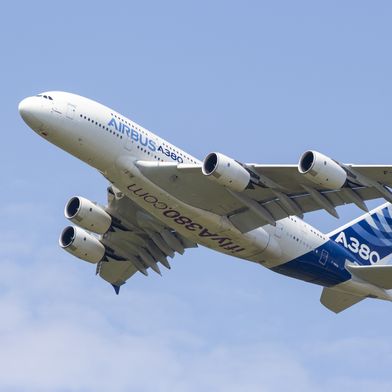 dlugo-svk-the-airbus-a380-5100856-5184x2915v1 (Source: Martin Dlugolinský on Pixabay)