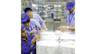 Chinesische Unternehmen investieren weltweit. Jüngstes Beispiel: In diesem Monat startet die Produktion des zweiten Glasfaser-Ofens in Ägypten. Investor der 80.000-t-Anlage ist das Unternehmen China Jushi aus Zhejiang. (Amac GmbH)