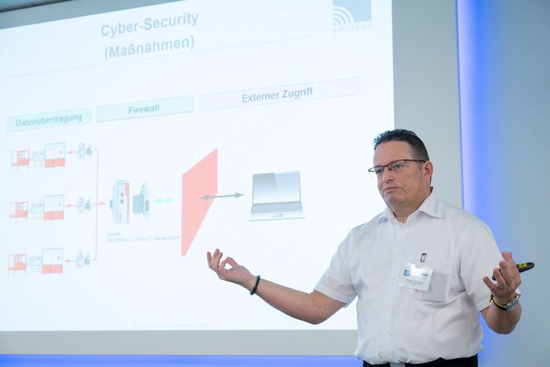 Jürgen Heinmann von Omnicon Engineering behandelte in seinem Einführungsvortrag des Praxisforums 2 