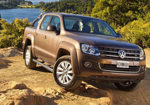 Eine spezielle Gelände-Elektronik gibt dem ABS auf Schotter mehr Freilauf, hilft beim Anfahren am Berg und bremst den Amarok bei steilen Abstiegen auf Schritttempo herunter. (Archiv: Vogel Business Media)