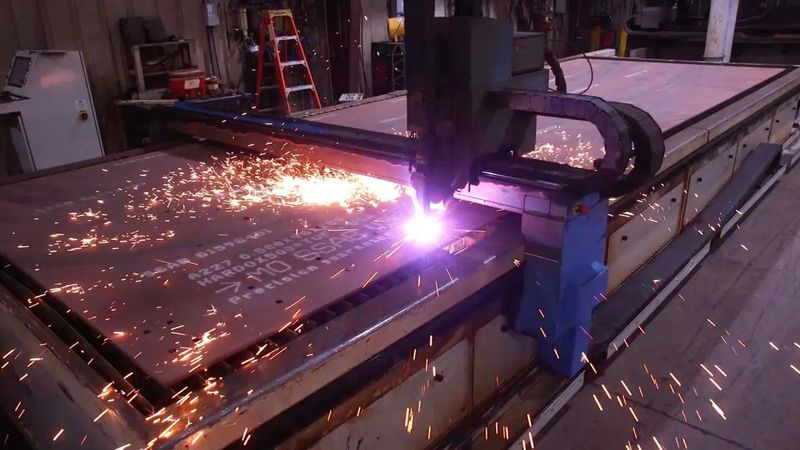 Hersteller, die ihre Ausrüstung mit Hardox 500 Tuf konstruieren, sparen Gewicht und erzielen zugleich eine hohe Leistungsfähigkeit für den Einsatz unter extremen Bedingungen. (Bild: SSAB)