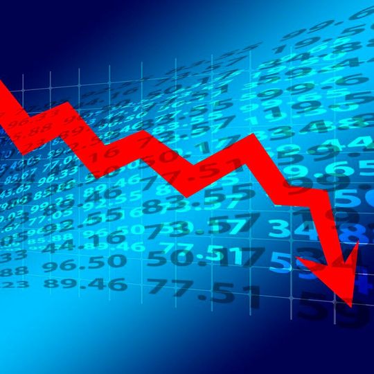 Im ersten Halbjahr 2023 erwirtschaftete die Chemie-Industrie 15,5 Milliarden Euro, rund 19,5 % weniger als im Vorjahreszeitraum. (Bild:  frei lizenziert /  Pixabay)