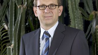 „Die Strategien und Firmenkulturen von Dasgip und Eppendorf passen hervorragend zusammen. Wir freuen uns darauf, unsere technische Expertise mit der breiten Vielfalt der Eppendorf-Lösungen für das Labor auf den Gebieten Liquid-, Sample- und Cell Handling zu verbinden“, sagt der Dasgip-Vorstandsvorsitzende Dr. Thomas Drescher.  (Bild: Dasgip)