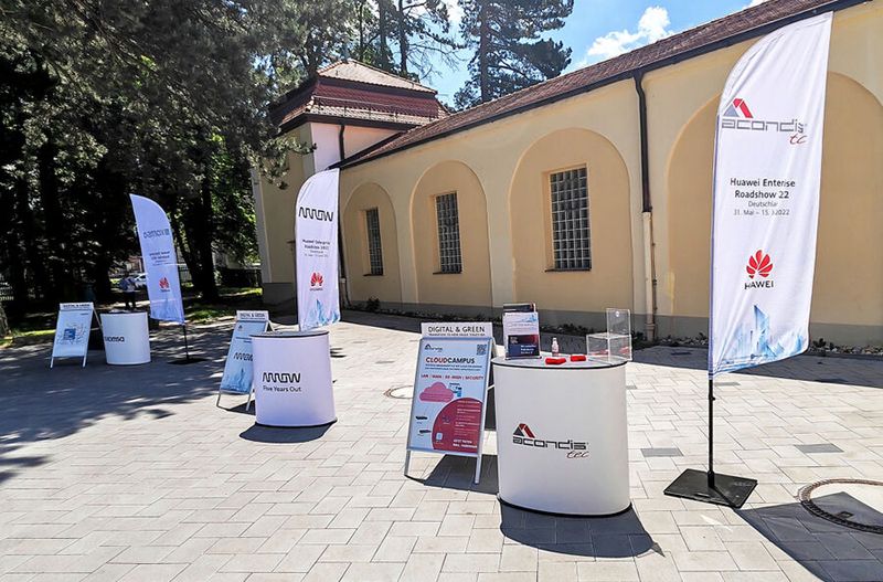 Drei Distributions-Partner durften die Huawei-Roadshow durch sechs Städte begleiten: Komsa, Arrow und Acondistec. (Bild: Harald Karcher)