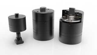 Das sind die Kraftspannmuttern MCA-DB (Mitte und rechts) und MCG-DB von Jakob Antriebstechnik. Es handelt sich dabei um speziell ausgerüstete Systeme, die dann die Produktivität erhöhen, wenn es darum geht, dass stets die gleiche Nennspannkraft aufzubauen ist. (Bild: Jakob Antriebstechnik)