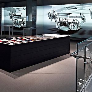 In der Audi City wechseln sich haptische Eindrücke und Animationen ab.