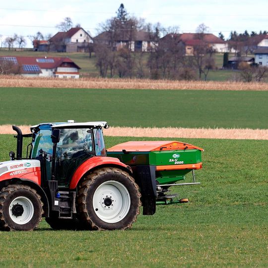 The production of nitrogen for fertilizer is an energy-intensive process and accounts for nearly two percent of global carbon dioxide emissions. The production of nitrogen for fertilizer is an energy-intensive process and accounts for nearly two percent of global carbon dioxide emissions.
