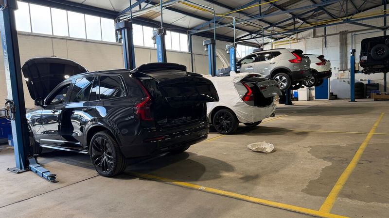 Um Leasingrückläufer schnell für den Wiederverkauf vorzubereiten, hat Hedtke die Abteilung Vertriebstechnik als eigenständige Einheit gegründet.  (Bild: Wehner - VCG)