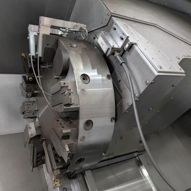 Since the key process forces in metalworking, such as during turning, occur at the tool's point of contact with the workpiece, Kistler recommends using telemetry sensors for this. Important data can thus be captured at the point of action—without cable issues. (Image: Kistler)