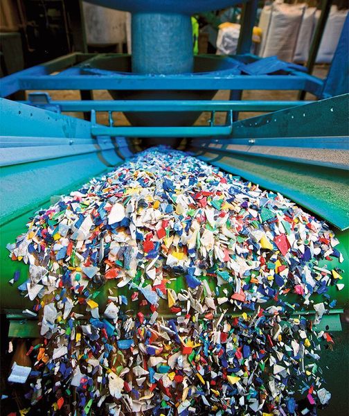 Bereits im Jahr 2016 übernahm Borealis das Unternehmen MTM Plastics, das über eine Anlagenkapazität von 30 000 Tonnen pro Jahr verfügt und aus vermischten Kunststoffabfällen Re-Polyolefine herstellt.  (©2014 Benedikt Frings-Ness)