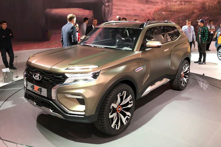 Den größten Auftritt hat eine Marke, die in Deutschland fast in Vergessenheit geraten ist: Lada, hier mit der Studie eines künftigen Offroaders. (Bild: SP-X/Peter Maahn)