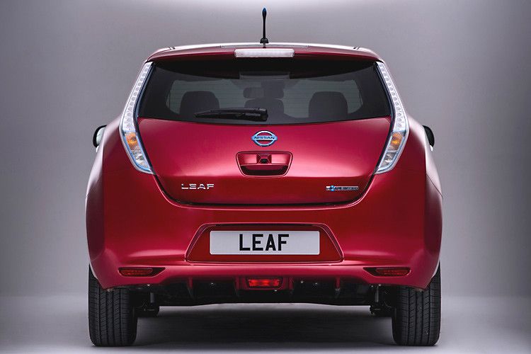 Zu den Änderungen zählen eine laut Importeur größere Reichweite, ein geräumigerer Kofferraum sowie größere Wahlmöglichkeiten durch drei Ausstattungsstufen. (Foto: Nissan)