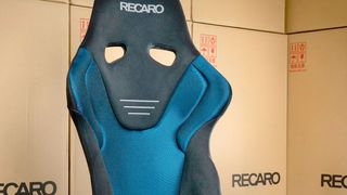 Und wieder ist ein wohlbekanntes Unternehmen in die Insolvenz geschliddert. Diesmal handelt es sich um den Automobilzulieferer und Fahrzeugsitzhersteller Recaro, wie die dpa melden muss. (Bild: Recaro)