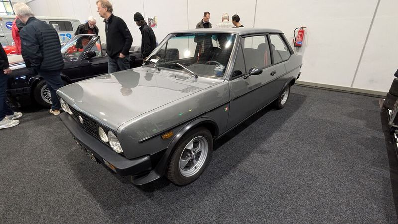 Eine echte Seltenheit ist solch ein Fiat 131 TC Racing. Trotz „viel Erstlack“ waren 29.900 Euro aber schon viel Geld. (Bild: Dominsky – VCG)