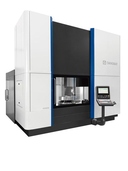 Mit der Hybridmaschine VG-1000 stellt Danobat ein Maschine in Hannover vor, die außer dem Schleifen auch das Hartdrehen, Fräsen, Ausspindeln und Bohren beherrscht. (Bild: Danobat)