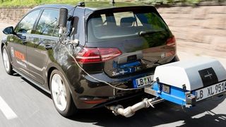 Bei der Bilanzpressekonferenz von Bosch stellte der Konzern eine Verbesserung der Diesel-Technik vor. Sie soll die Schadstoff-Problematik lösen und so die Antriebsform retten. (Bosch)