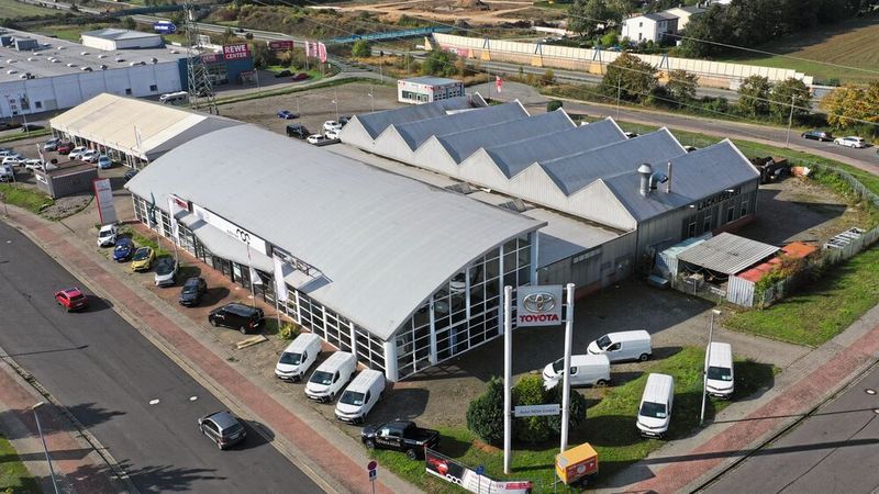 Der Hauptbetrieb der neu gegründeten Dachgesellschaft Auto-Noa in Schwerin. Der Hauptbetrieb der neu gegründeten Dachgesellschaft Auto-Noa in Schwerin.