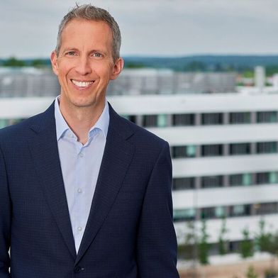 In seiner bisherigen Rolle als COO für das Automatisierungsgeschäft und CTO von Digital Industries trieb Brehm bereits die strategische Weiterentwicklung des Siemens-Automatisierungsportfolios voran. (Bild: Siemens)