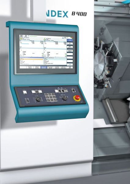 Die Siemens-CNC-Sinumerik-840D-s-Steuerung lässt sich über einen 18,5