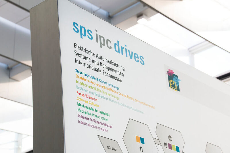 Auf 122.800 Quadratmetern zeigt die diesjährige SPS IPC Drives in Nürnberg die Produkte und Ideen von über 1660 Ausstellern aus aller Welt. Neu dieses Jahr ist die Halle 3A, die sich komplett dem Thema 