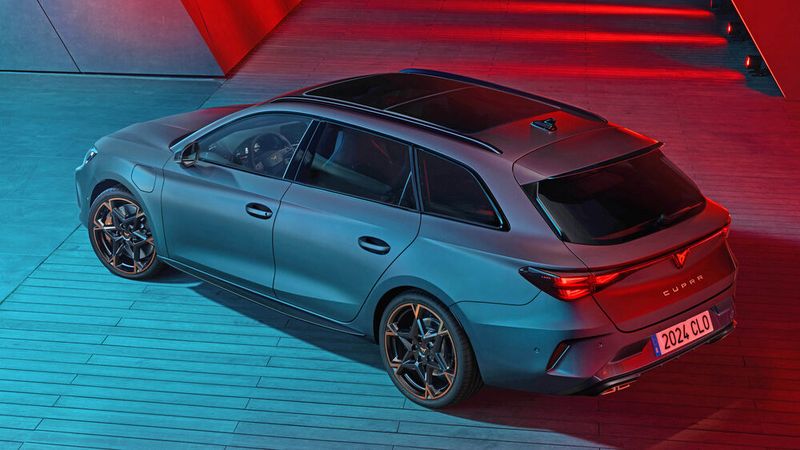 Die Kombiversion des Leon, der Sportstourer, wurde ebenfalls mit aufgefrischt. (Bild: Seat S.A.)