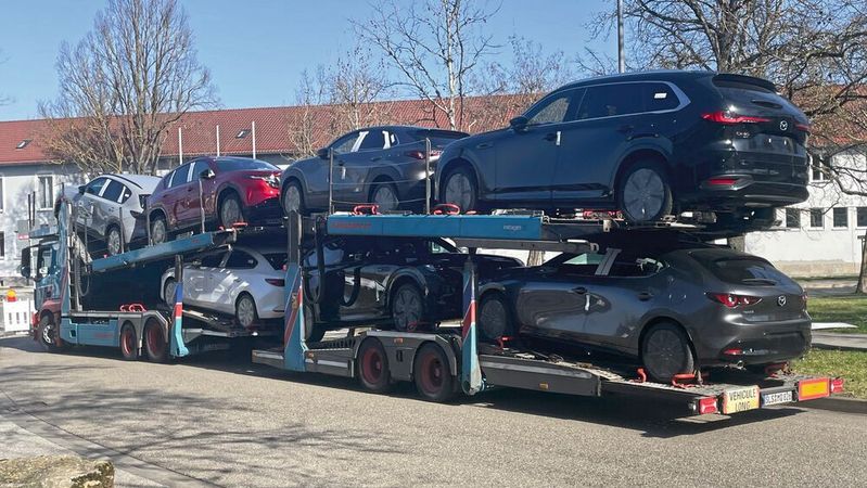Der Neuwagenmarkt hat im April leicht zugelegt. Doch der Markt entwickelt sich sehr uneinheitlich.(Bild:  Grimm – VCG)