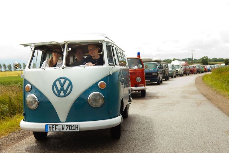 Generationentreffen beim VW Bulli Summer Festival 2017.  (Volkswagen Nutzfahrzeuge)
