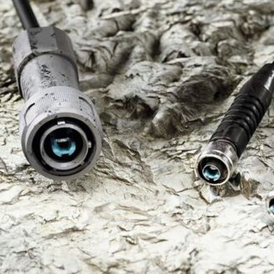 Rosenberger offers an entire family of EBM connectors. (Image: Rosenberger)