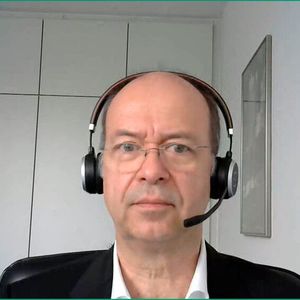 Dr. Axel Koblitz, Hauptgeschäftsführer des ZDK, wertete die Beiträge des 15. Automobildialogs als sehr spannend und interessant.(Bild:  Pfaff/»kfz-betrieb«)