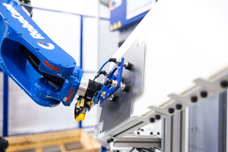 RoboCone Abkantpresse C9 mit Roboter_34.jpg (CoastOne Oy)