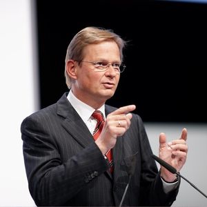 “The production of high performance rubbers in Port Jérôme plays a key role in our global strategy... A particular focus here is solutions for sustainable mobility,” said Axel C. Heitmann, Chairman of the Board of Management of Lanxess at the celebration of the site’s 50th anniversary.