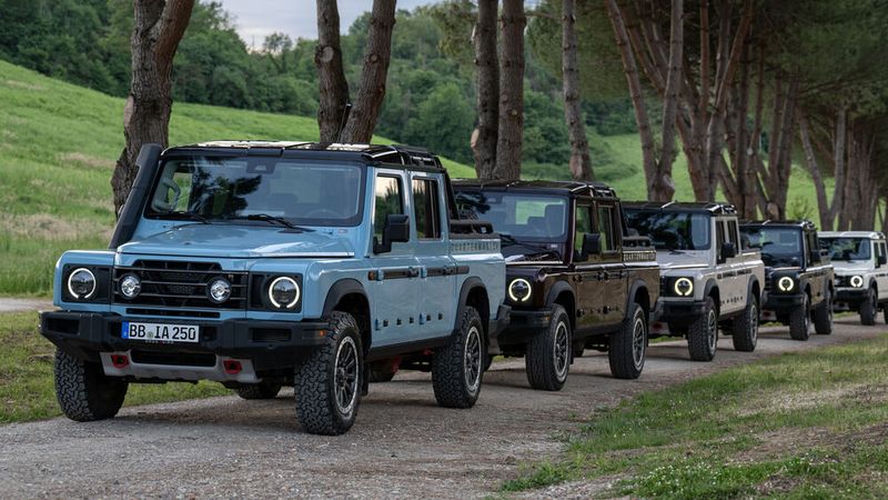 Mit seinem amtlichen 5,44 Metern streckt sich Quartermaster noch einmal 55 Zentimeter mehr in die Länge als der Grenadier Station Wagon. (Bild: www.albertocervetti.com)