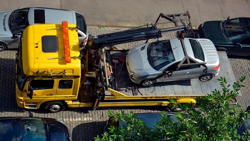 Fahrerkarten/Fahrtenschreiber und deren Ausnahmen sind eines von derzeit sieben seitens der TABA angebotenen Schulungsthemen.(Bild:  www.dugulan.com – stock.adobe.com)