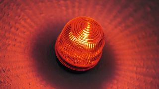 Multikrise! Diese Herausforderungen belasten Industrieunternehmen aktuell am stärksten. (Bild: © Axel Bueckert - stock.adobe.com)