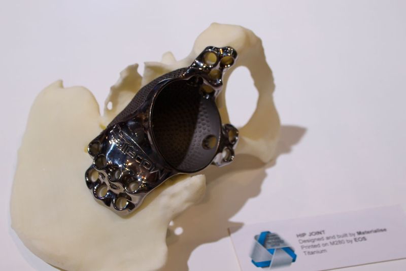 IMTS 2016 (12-17 September, McCormick Place, Chicago) is a showcase of innovative technology, automation as well as established and emerging techologies. (Schulz)