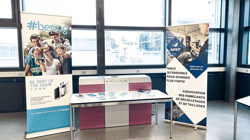 Les premières Portes ouvertes du décolletage, organisées par l'AFDT, se sont déroulées dans les locaux de l'entreprise CAPSA. (Source : AFDT)