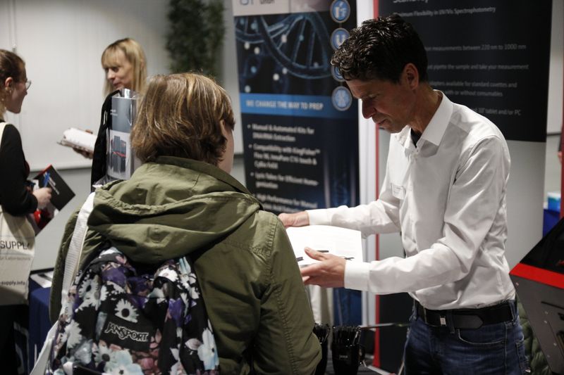 Impressionen der LAB-SUPPLY in Wien 2023.   Mehr Infos zu den kommenden LAB-SUPPLY-Messen finden Sie auf www.lab-supply.info.  (LABORPRAXIS, C. Lüttmann)