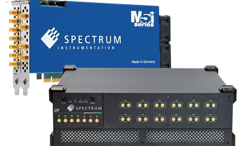 Arbiträrgenerator mit Direct Digital Synthesis (DDS): Wer komplexe Signalformen erzeugen will, musste sich in der Hardware-Anschaffung oft entscheiden. Durch eine clevere Firmware-Architektur verschmelzen nun beide Messtechnik-Welten in einem Gerät.(Bild:  Spectrum Instrumentation)