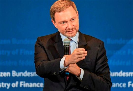 Bundesfinanzminister Christian Lindner (FDP) hat gestern die für die Pläne für die Steuerentlastungen dargelegt. Was sich erst recht gut anhört, ist für den deutschen Mittelstand nur mäßig durchdacht. Hier ein Statement des Bundesverbandes Der Mittelstand. BVMW.(Bild:  Reuters)