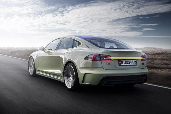 Mit dem vollelektrisch angetriebenen Konzeptfahrzeug „XchangE“ zeigt die Schweizer Ideenschmiede Rinspeed auf dem Genfer Auto-Salon die Zukunft des autonomen Fahrens.  (Rinspeed)