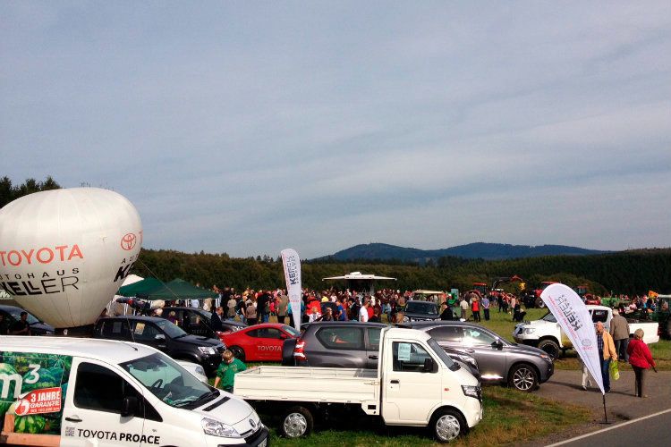 Das Grenzfest , das alle zwei Jahre stattfindet und sich speziell an forst- und landwirtschaftlich interessierte Besucher wendet, ist ein fester Bestandteil des Keller-Eventkalenders. (Autohaus Keller)