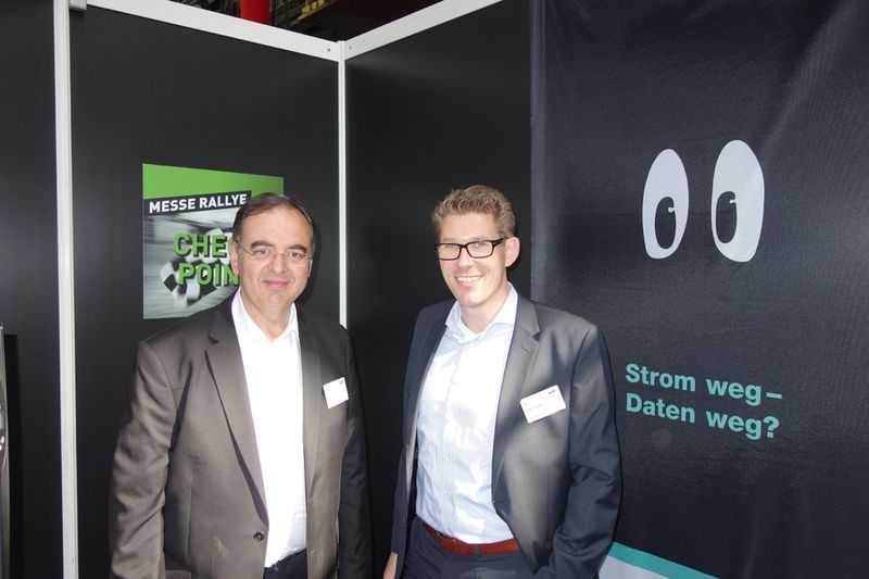 Strom weg - sowas kennen (l.) Hans Schawilje und Sven Spitzley, Online USV-Systeme, nicht. (Bild: IT-BUSINESS)