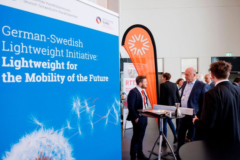 Fachausstellung im Foyer (Bild: bundesfoto/Bernd Lammel)