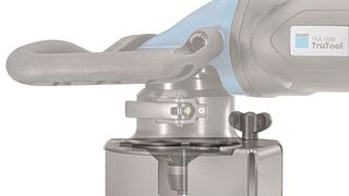 A highlight of the new TKA 1500 is the stainless steel stop prism.  (Bild: Trumpf)