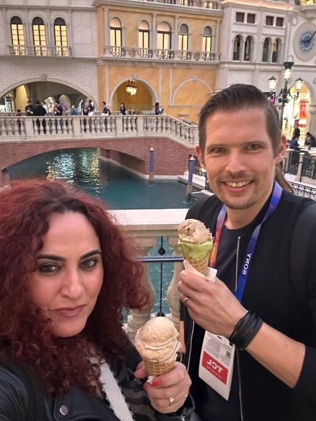 Christian Wiechert (Wortmann) und ich treffen uns traditionell immer im Venetian.  (Bild: Vogel IT-Medien)