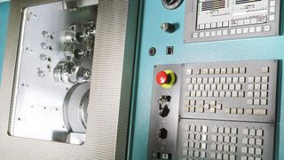 Bild 1: Dieser Produktions-Drehautomat ist für einfache Automatendrehteile genauso geeignet wie für komplexe CNC-Drehteile. (Archiv: Vogel Business Media)