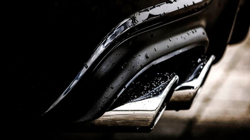 Prüfgeräte, die zur Abgassonderuntersuchung verwendet werden, müssen zukünftig nur noch regelmäßig kalibriert werden. Eine zusätzliche Eichung ist nicht mehr erforderlich.(Bild:  gemeinfrei /  Pixabay)